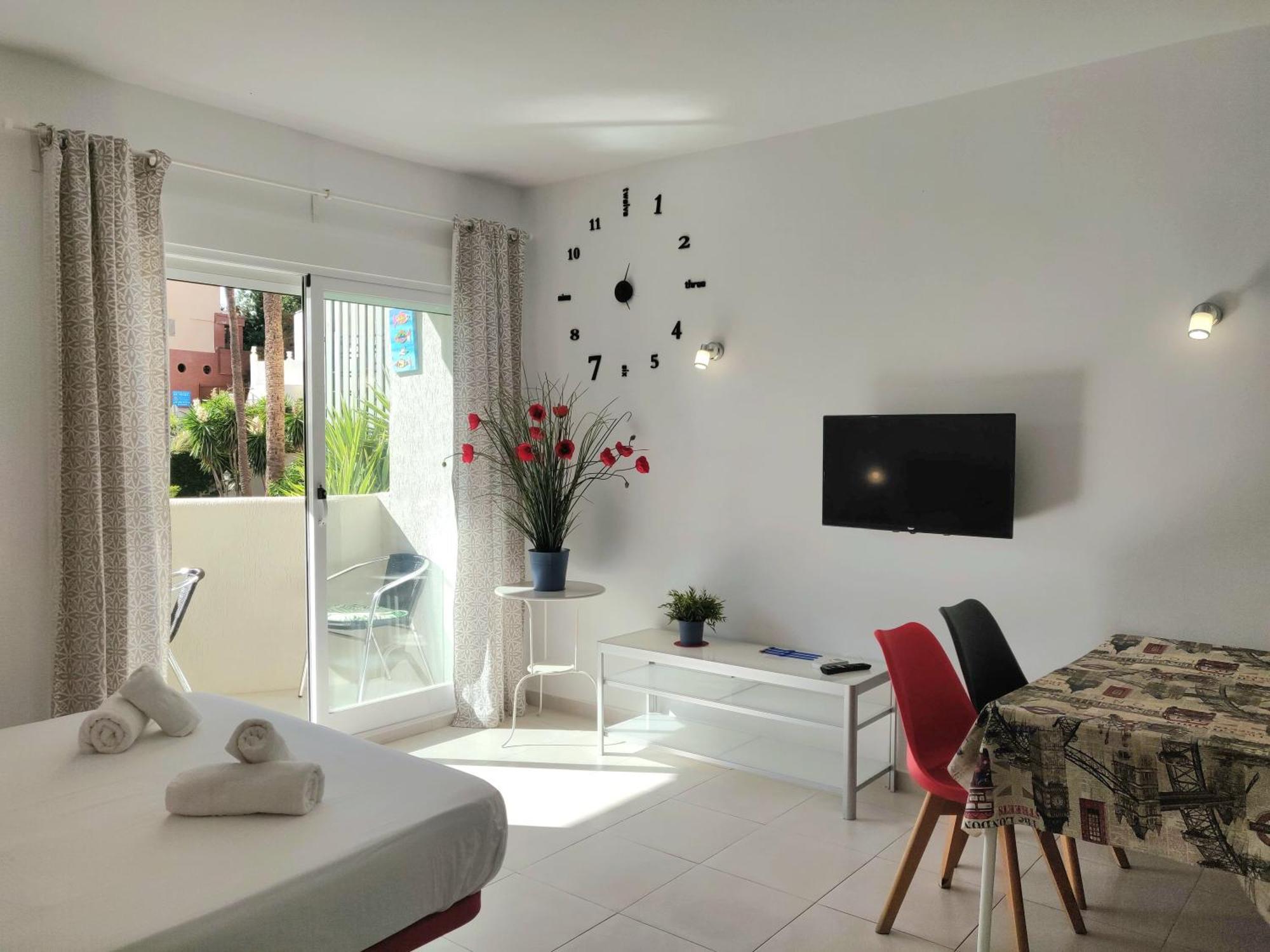 Apartment 1º Linea De Playa Con Piscinas & Parque Acuatico Benalmadena